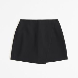 Abercrombie A&F Scarlett Wrap Mini Skort